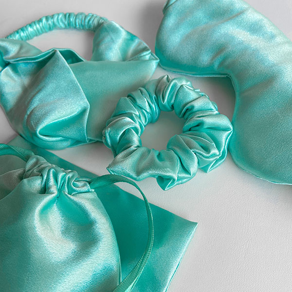 اکسسوری خواب سبز آبی