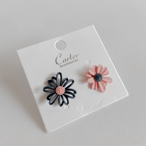 گوشواره بابونه صورتی