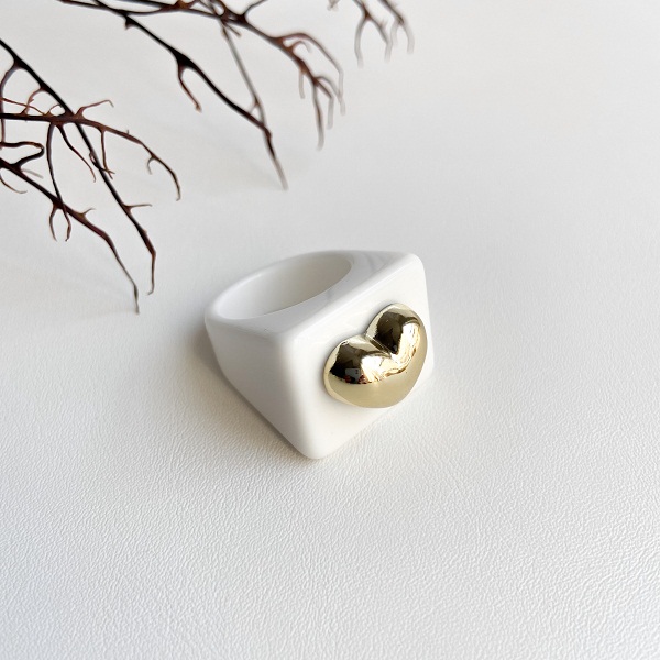 انگشتر قلب طلایی