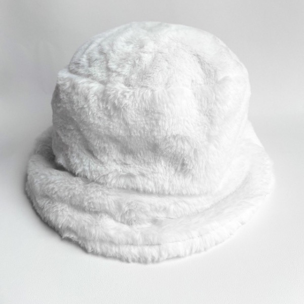 کلاه باکت هت سفید