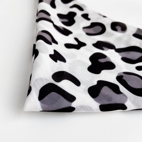 مینی اسکارف پلنگی طوسی