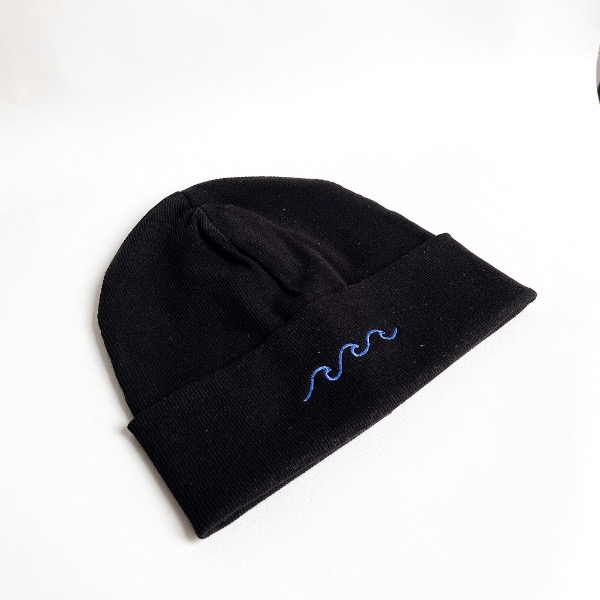 کلاه بینی گلدوزی طرح موج