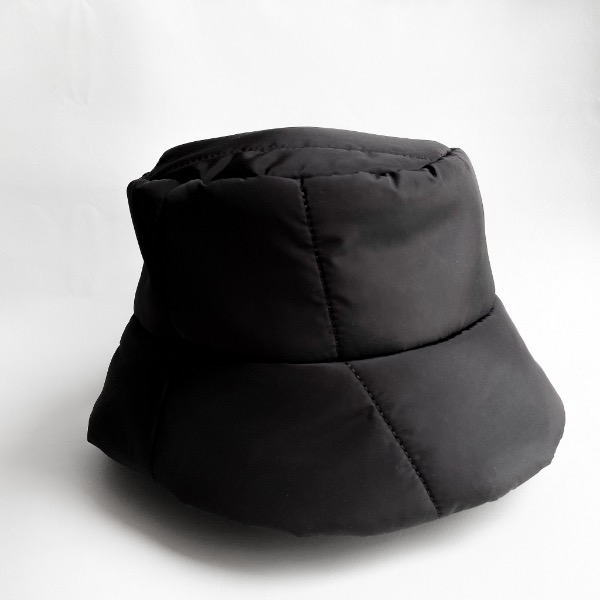 کلاه باکت پافر مشکی