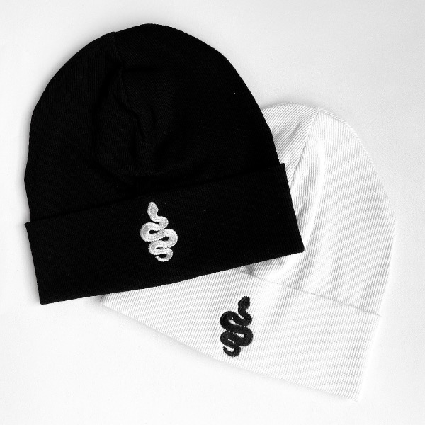 کلاه بینی گلدوزی طرح مار