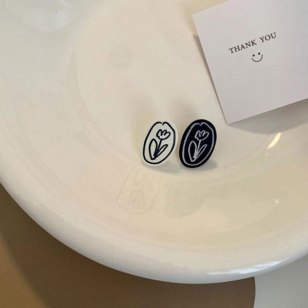 گوشواره دو رنگ لاله