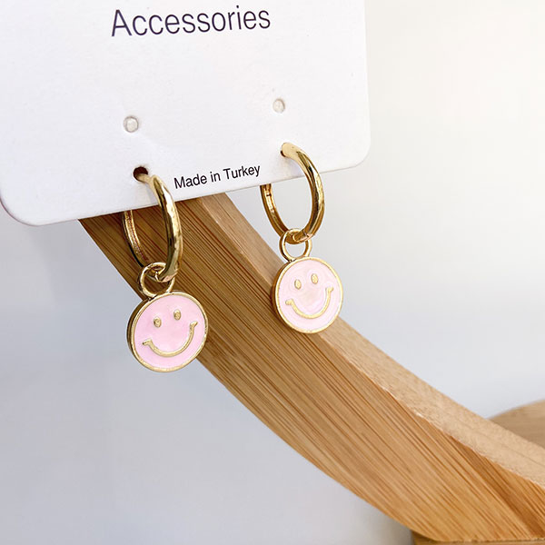 گوشواره اسمایل صورتی