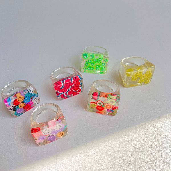 انگشتر رزینی ایموجی