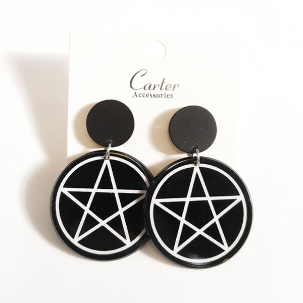 گوشواره ستاره ای گاتیک