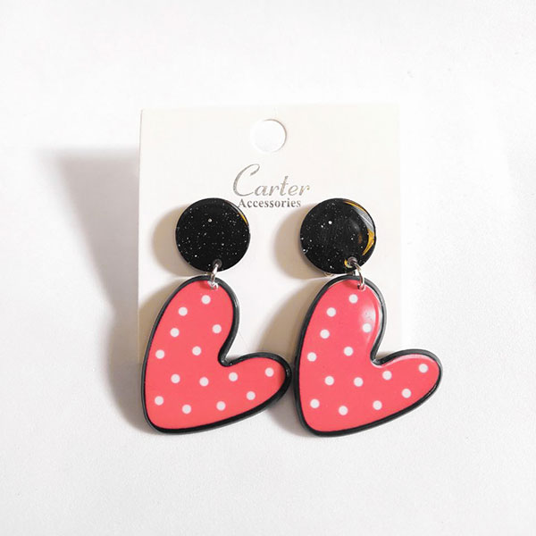 گوشواره Love On Tour Outfit