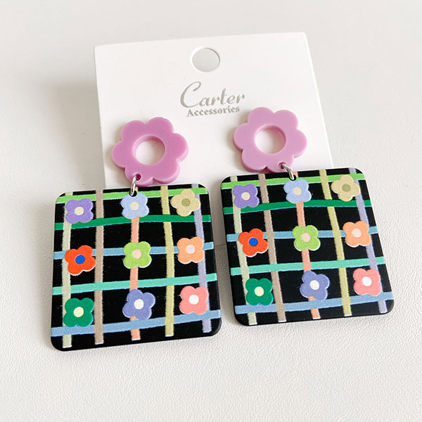 گوشواره چهارخونه